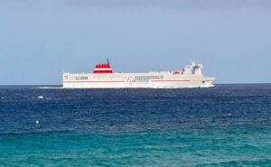 Fähre Acciona Trasmediterranea